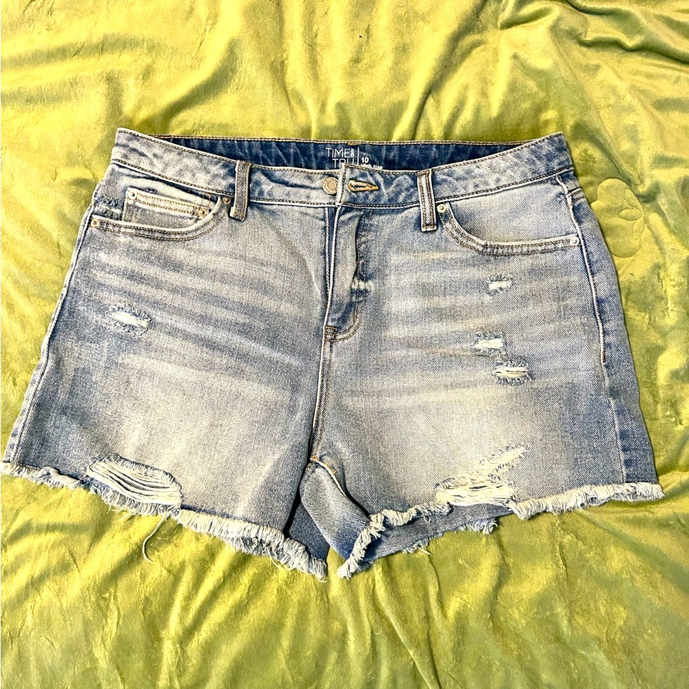 Cutoff Distressed Denim Shorts